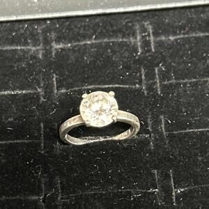 925 Silver CZ Ring-size 5